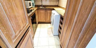 SKOL 233. Wonderful Two Bedroom Apartment in Marbella Center.