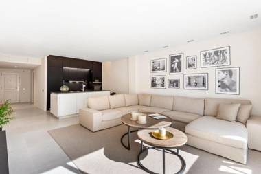 Lujoso Apartamento de 2 dormitorios en Banús