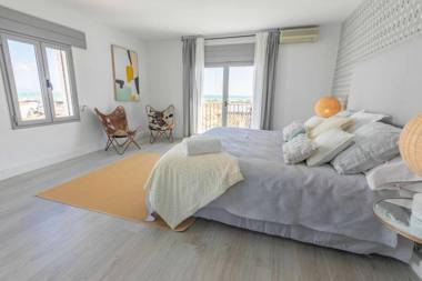 STYLISH 5-BDRS DUPLEX/PENTHOUSE - HEART OF P.BANUS