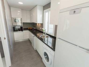 Exquisite Penthouse Suite with Rooftop Terrace