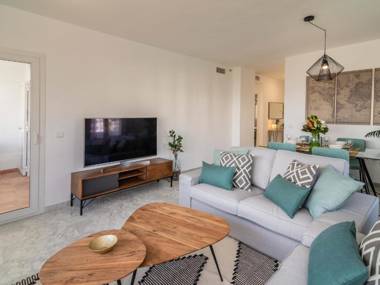 BEACHFRONT QUIET RESORT WITH PRIVATE BEACH ACCESS