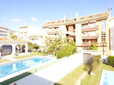 Villa Blanca - EaW Homes