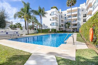 Pool Apartment Napoleon Close To Sea