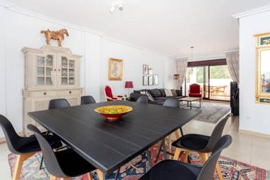 Luxury 4 Bedroom Penthouse