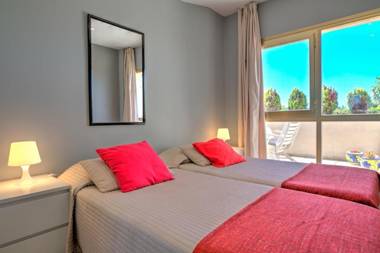 Romana playa 805 Apartment by GHR Rentals