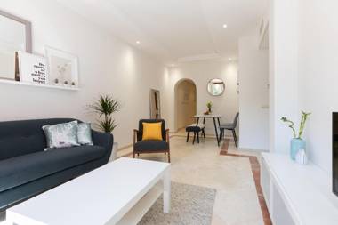 Elviria Luxury beach side sleep 6