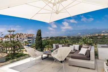 All About Villa Gladiolo