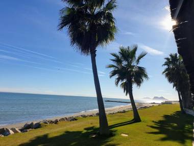 2260-Luxury villa with private pool and seaview