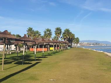 2260-Luxury villa with private pool and seaview