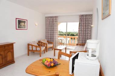 Apartamentos Sol Romántica by DOT Suites