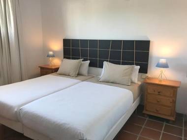 Apartamentos Turísticos La Mundial