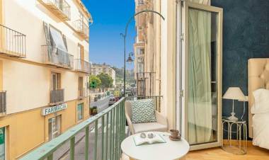 Apartments Holidays2Malaga City Center