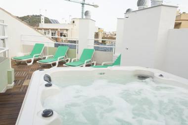Living4Malaga Suites Superior