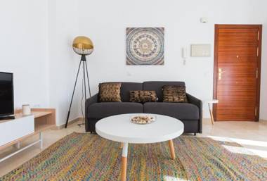 Suncity Flat Gigantes