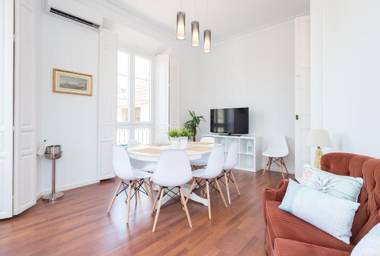 Sunny Malaga Apartments