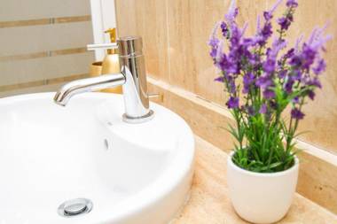 Orient Express Apartment - Train Station