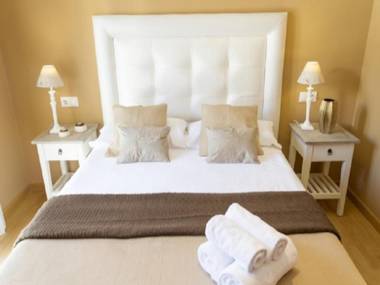 Unique 4 pax apartment beside Teatro Cervantes