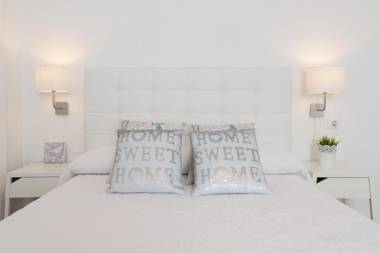 Teatro Plaza Apartments