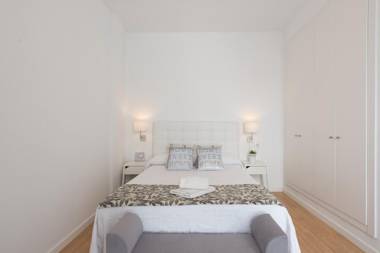 Teatro Plaza Apartments