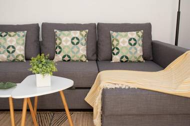 C87 - Nice Apartment Close to Teatro Cervantes