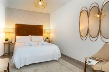 Genteel Home Plaza de las Flores