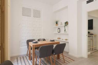 C93 - Trendy Two Bedrooms in Ollerias