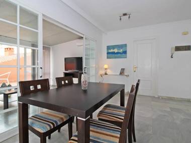 Del parque flats malagueta beach