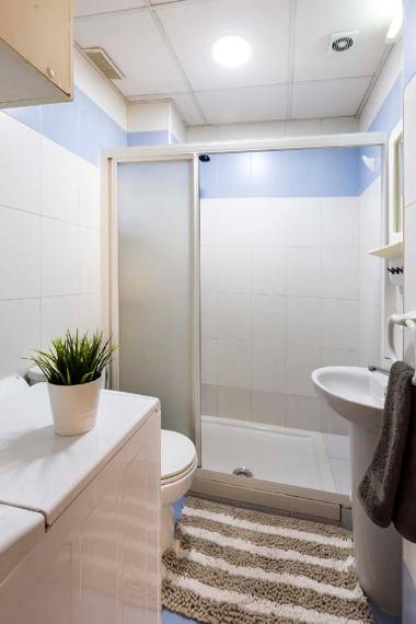 Cozy fully equipped Malaga apartment. 