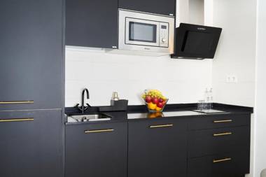 Studio Deluxe with Shared Roof Terrace