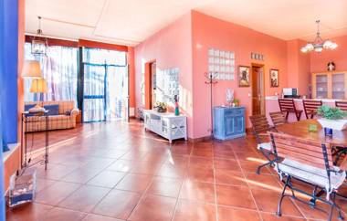 Mediterráneo Outdoor Pool