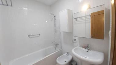 Del Parque Flats Atico Capuchinos