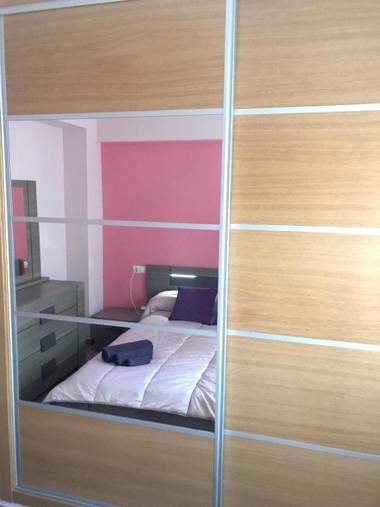 3 bedrooms appartement with city view balcony and wifi at Malaga 1 km away from the beach