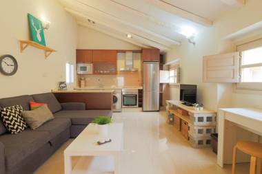 C28 - Mitjana Luminous Penthouse