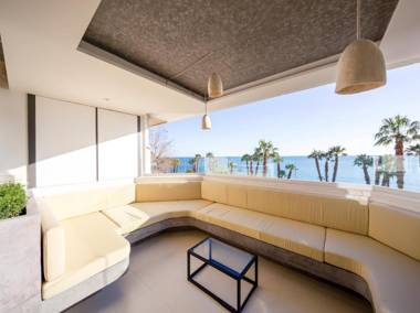 Casa Pirulo Sea View by Caleta Homes