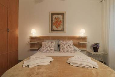 C52 - Seaside 2 Bedrooms By the Center