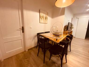 Soho Antonio Banderas Teatro malaga travel book apartamentos