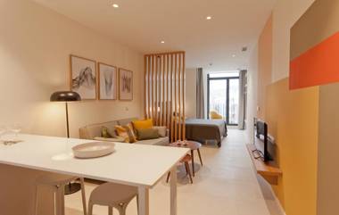 Apartamentos Málaga Premium - Calle Granada