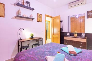 Historic center plaza de la merced free parking