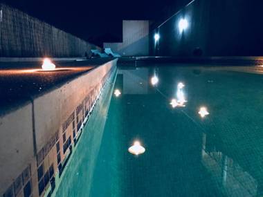 Rooms in Seafront Villa