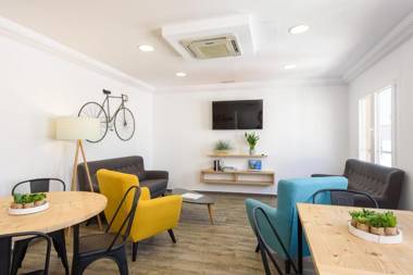 Hostal Jume - Urban Rooms