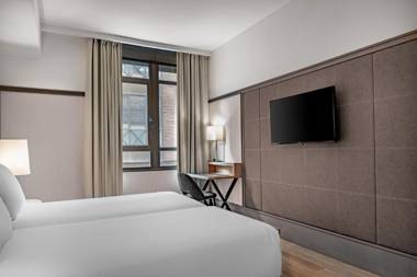 AC Hotel Avenida de América by Marriott