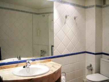 Apartamentos Olano C.B.