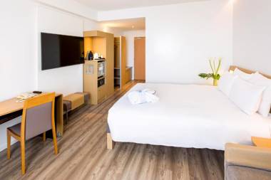 Novotel Campo De Las Naciones