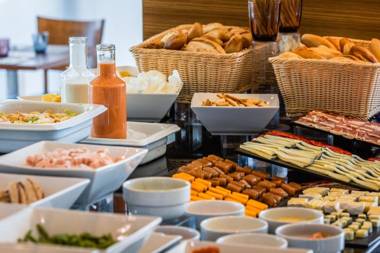 Hotel Madrid Chamartín Affiliated by Meliá