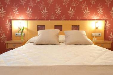 Hostal Abami II