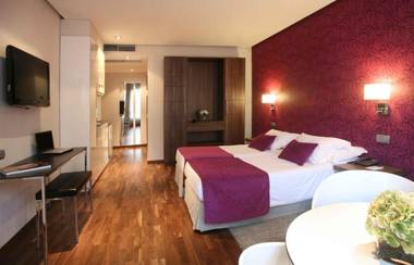 Apartosuites Jardines de Sabatini