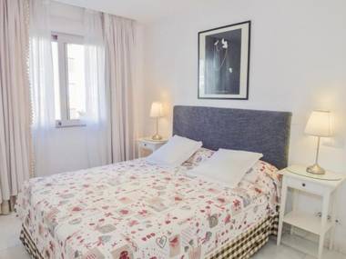 DFLAT Escultor Madrid Apartments