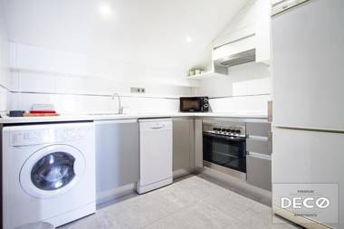 Apartamentos Conde Duque Decó