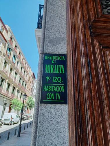 Hostal Miralva