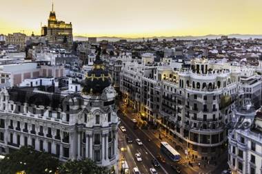 M&F Apartaments Gran Via